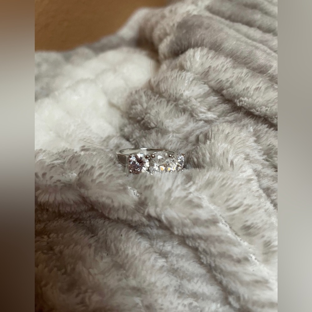Classic Three Stone Round Cut Moissanite Sterling Silver Wedding Ring